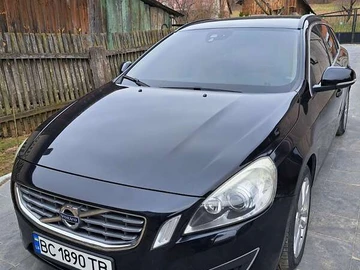Авто Volvo V60 2012 № 7879995