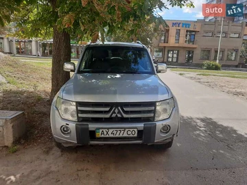 Авто Mitsubishi Pajero Wagon 2011 № 7880102