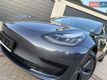 Авто Tesla Model 3 2019 № 7880130