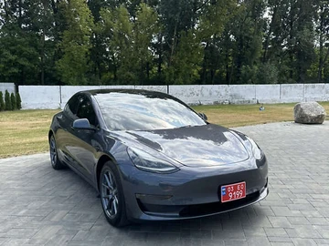Авто Tesla Model 3 2023 № 7880167