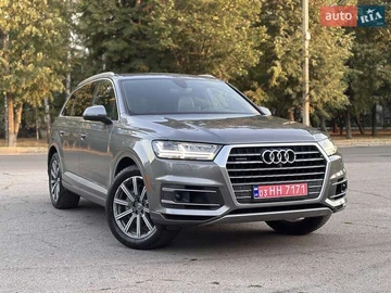 Авто Audi Q7 2017 № 7880235