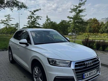 Авто Audi Q5 2018 № 7880239