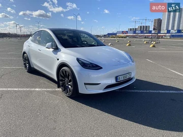 Авто Tesla Model Y 2022 № 7880277