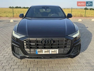Авто Audi Q8 2019 № 7880288