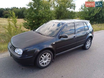 Авто Volkswagen Golf 2000 № 7880344