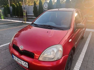 Авто Toyota Yaris 2002 № 7880378