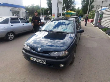 Авто Renault Laguna 2001 № 7880416