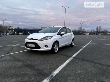 Авто Ford Fiesta 2010 № 7880481