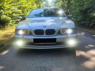 Авто BMW 5 Series 2001 № 7880494