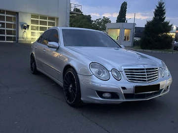Авто Mercedes E-Class 2004 № 7880505