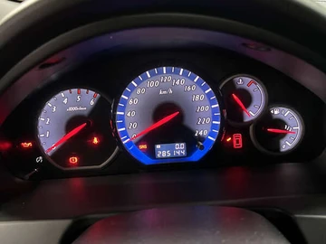 Авто Mitsubishi Grandis 2005 № 7880539