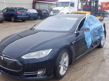 Авто Tesla Model S 2013 № 7880569