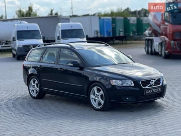 Авто Volvo V50 2011 № 7880578