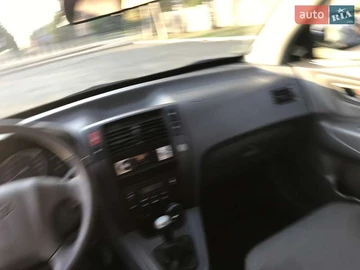 Авто Hyundai Tucson 2005 № 7880596