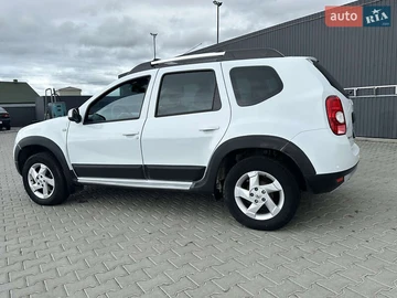 Авто Renault Duster 2011 № 7880635