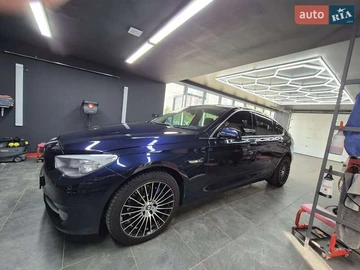 Авто BMW 5 Series 2010 № 7880763