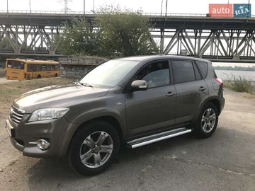 Авто Toyota Rav4 2011 № 7880845