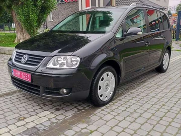 Авто Volkswagen Touran 2007 № 7880904