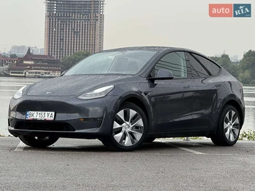 Авто Tesla Model Y 2023 № 7880956