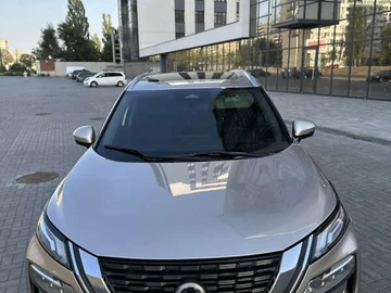 Авто Nissan Rogue 2022 № 7881035