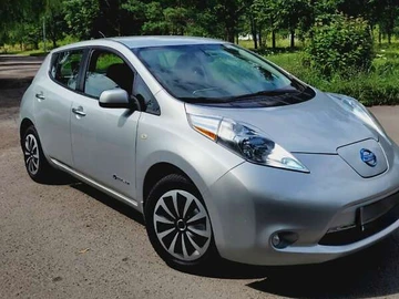 Авто Nissan Leaf 2016 № 7881116