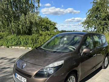 Авто Renault Grand Scenic 2010 № 7881117