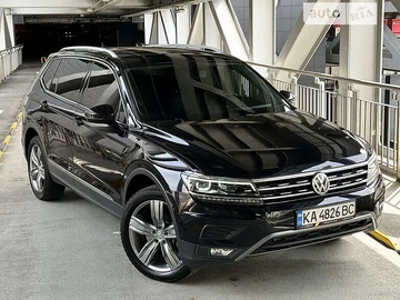 Авто Volkswagen Tiguan 2017 № 7881184