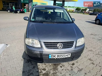 Авто Volkswagen Touran 2004 № 7881294