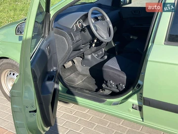 Авто Hyundai Getz 2010 № 7881306