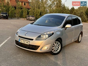 Авто Renault Megane Scenic 2010 № 7881313