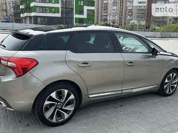 Авто Citroen Ds5 2013 № 7881378