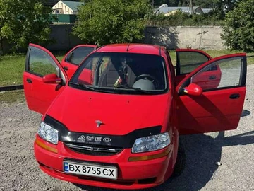 Авто Chevrolet Aveo 2005 № 7881525