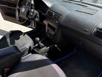 Авто Volkswagen Golf 2003 № 7881558