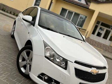 Авто Chevrolet Cruze 2011 № 7881612