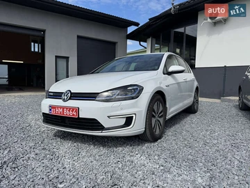 Авто Volkswagen E-Golf 2017 № 7881735