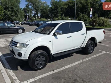 Авто Mitsubishi L 200 2014 № 7881794
