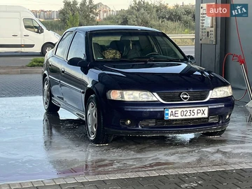 Авто Opel Vectra 1999 № 7881889