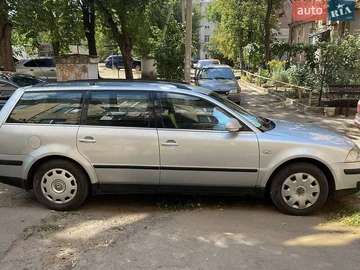 Авто Volkswagen Passat 2004 № 7881951