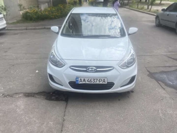 Авто Hyundai Accent 2015 № 7882107