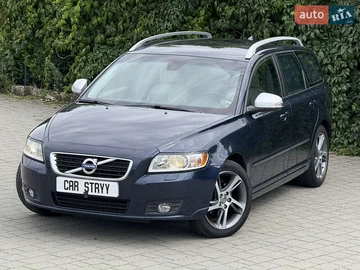 Авто Volvo V50 2012 № 7882120