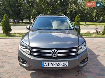 Авто Volkswagen Tiguan 2015 № 7882264