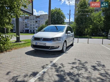 Авто Volkswagen Sharan 2012 № 7882289