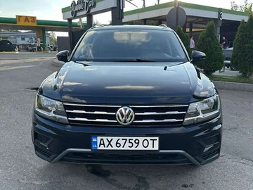 Авто Volkswagen Tiguan 2020 № 7882333