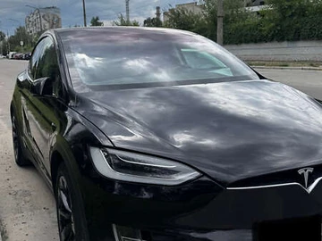 Авто Tesla Model X 2018 № 7882369