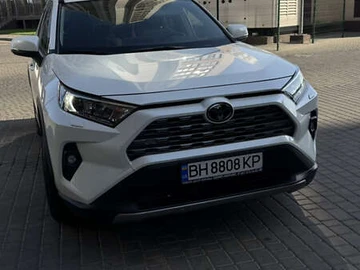Авто Toyota Rav4 2022 № 7882385