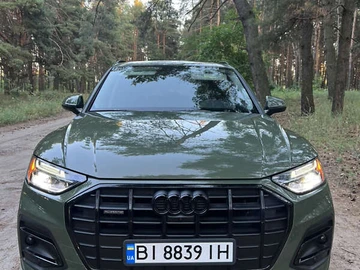 Авто Audi Q5 2023 № 7882400