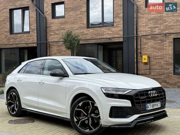 Авто Audi Q8 2018 № 7882418