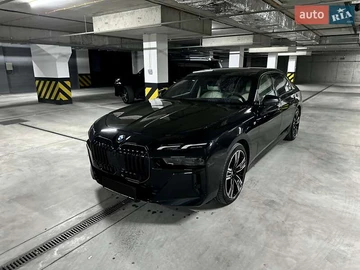 Авто BMW 7 Series 2024 № 7882427
