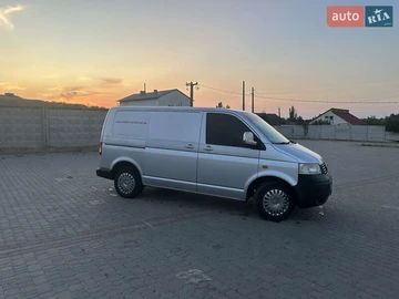 Авто Volkswagen Transporter 2004 № 7882576