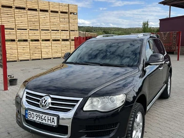 Авто Volkswagen Touareg 2008 № 7882760